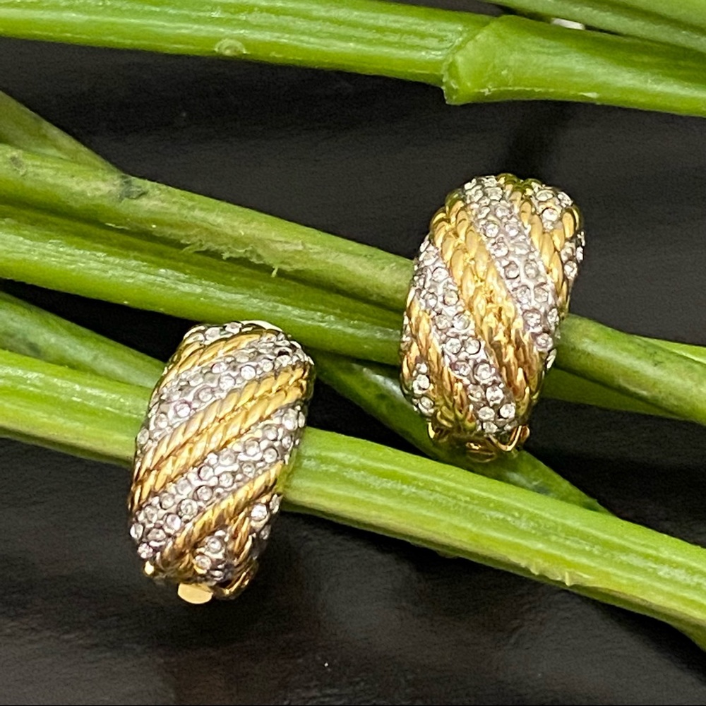 Twisted Goldtone Rope and Clear Stones Clip On Earrings